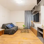 Hub Spacious Near Florence Prato (Prato)