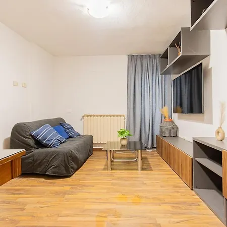Hub Spacious Near Florence Prato (Prato)